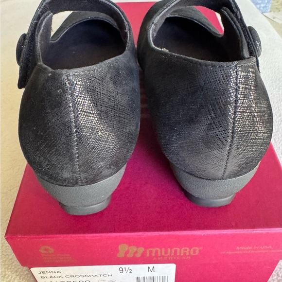 Munro Jenna low wedge shoe - Picture 5 of 6